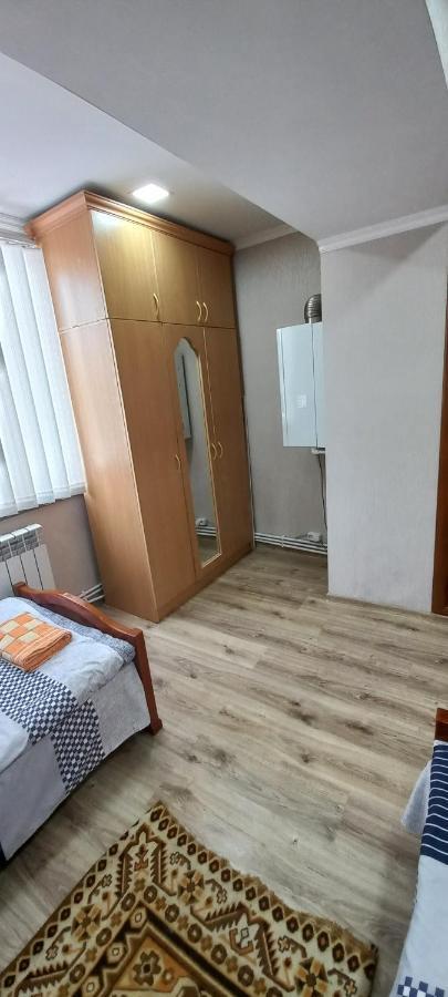 Dream House & Hostel 세반 외부 사진